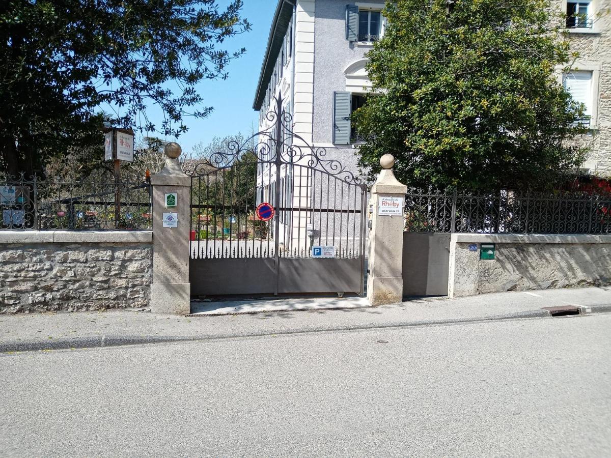 A Deux Pas Du Rheby Hotel Villebois Luaran gambar